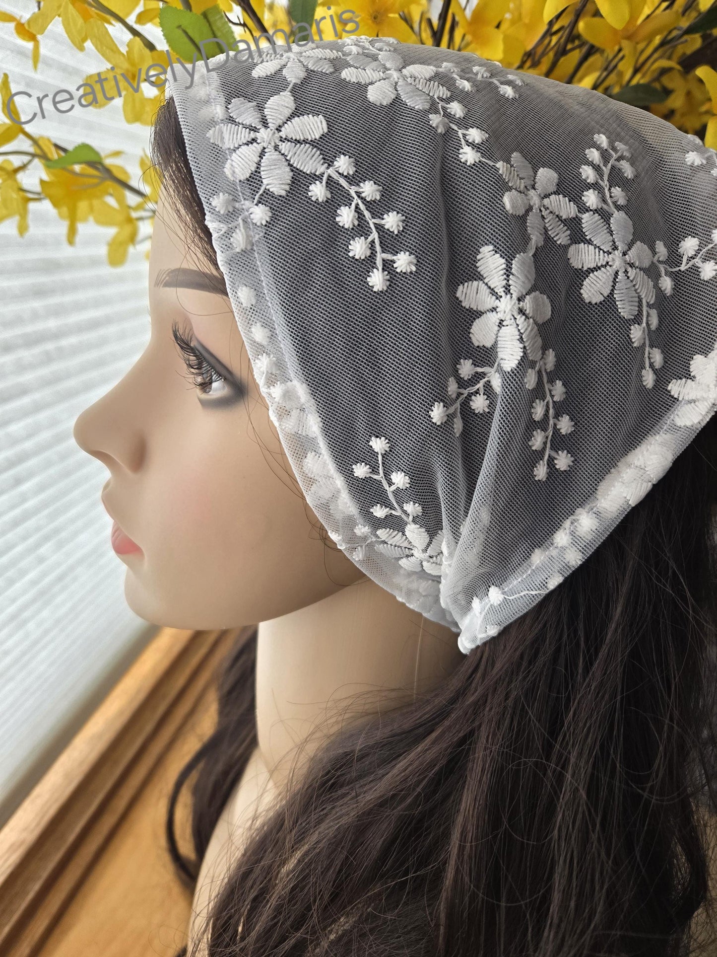 Floral Embroidery Lace Head Kerchief in White